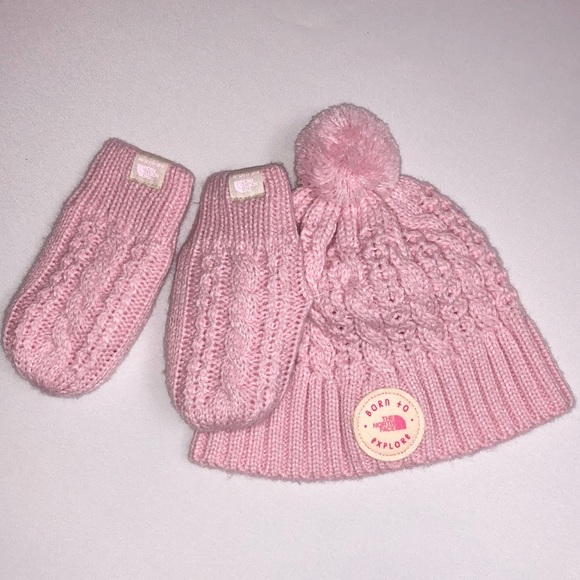 north face baby hat and mittens